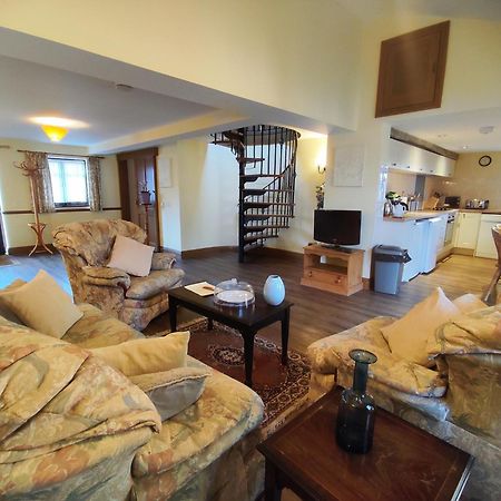 The Old Stables Self Catering Villa Salisbury Dış mekan fotoğraf